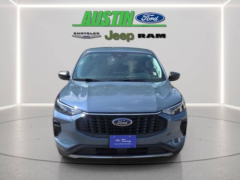 Certified 2023 Ford Escape Active AWD/4WD image 8