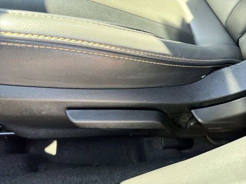 Used 2021 Subaru Crosstrek 2.5i Sport w/ Moonroof Package image 17