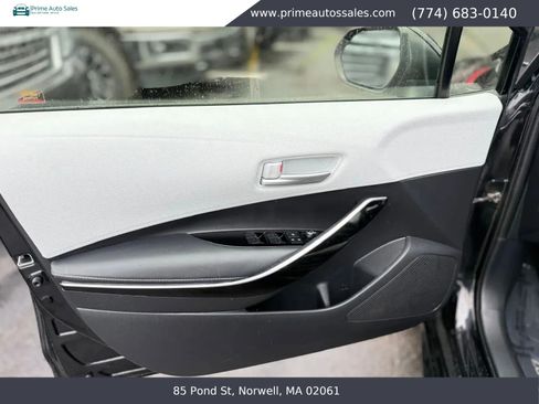 Used 2019 Toyota Corolla XSE FWD image 23