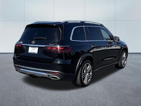 Used 2025 Mercedes-Benz GLS 450 4MATIC image 6