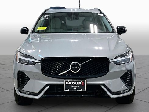 New 2026 Volvo XC60 B5 Ultra w/ Protection Package Premier AWD/4WD image 2
