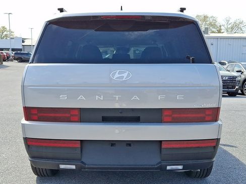 Used 2025 Hyundai Santa Fe SEL AWD/4WD image 5