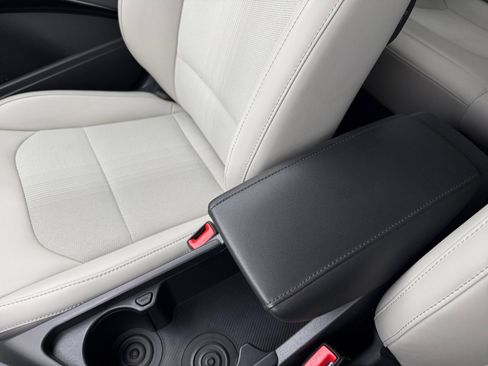 Used 2023 Kia Niro EX image 14