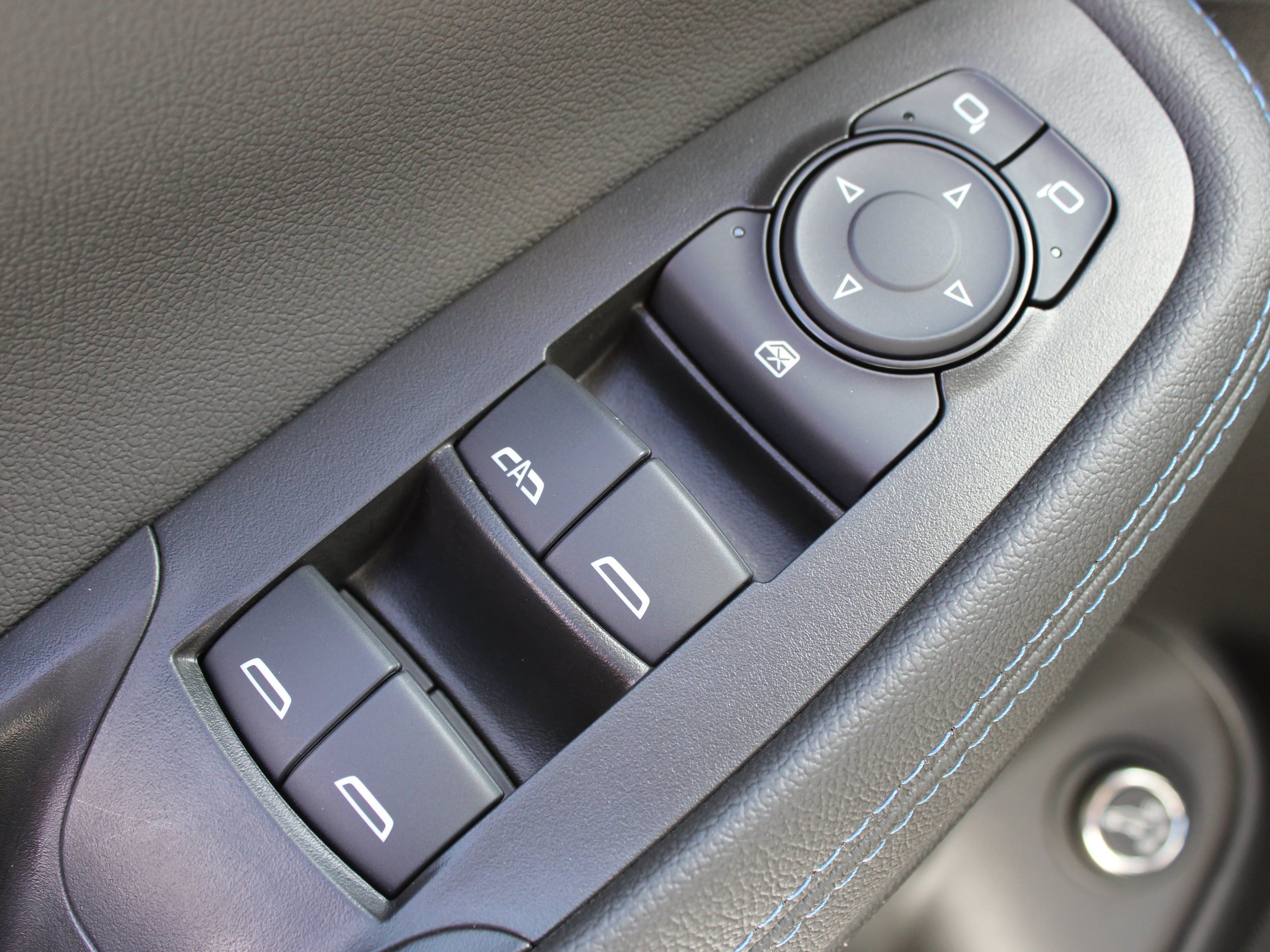 Used 2026 Buick Encore GX Sport Touring w/ Advanced Technology Package AWD/4WD image 30
