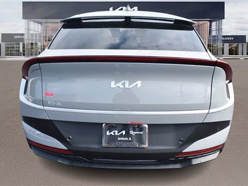 New 2025 Kia EV6 Light w/ Light LR Technology Package image 4
