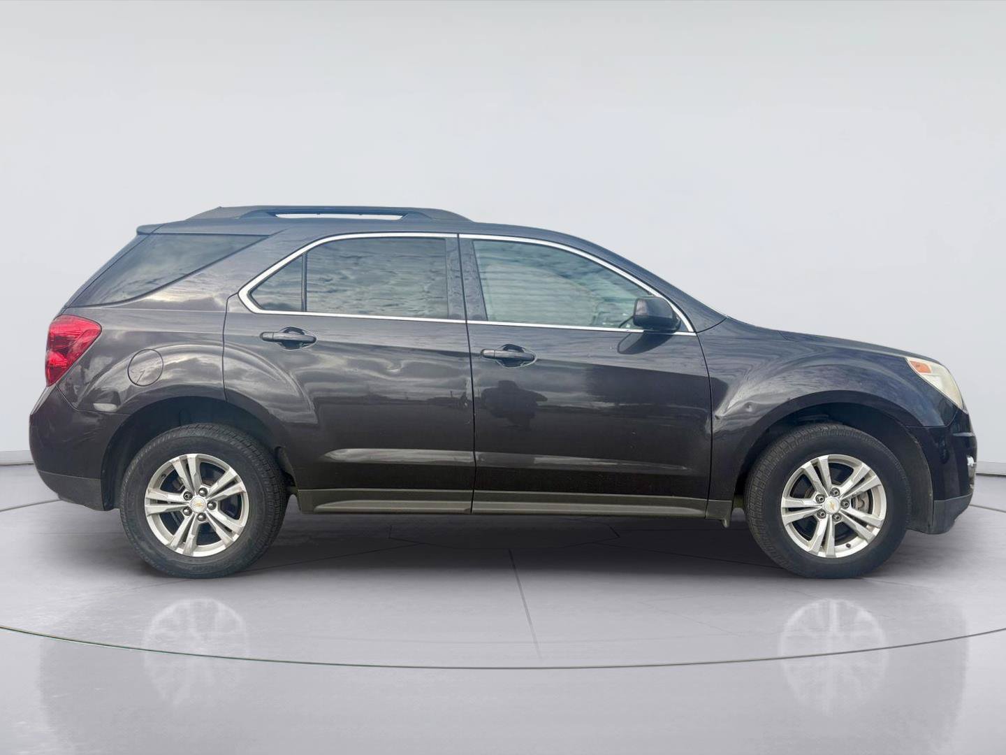 Used 2015 Chevrolet Equinox LT AWD/4WD image 2