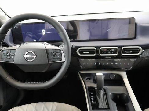 New 2026 Nissan Sentra SL w/ Floor Mat Package FWD image 17