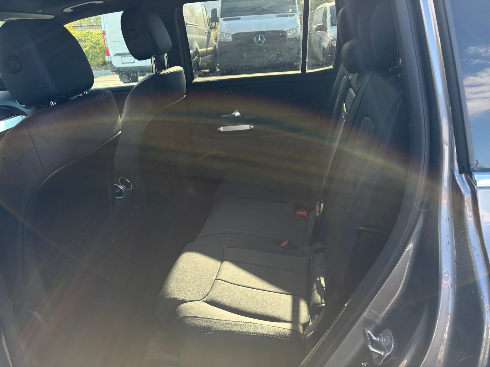 Used 2026 Mercedes-Benz GLB 250 4MATIC image 17