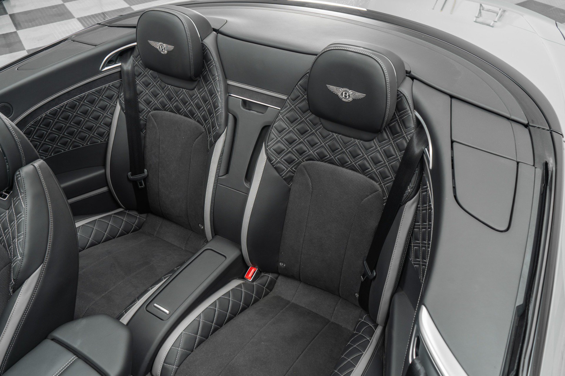 Used 2024 Bentley Continental GT Speed AWD/4WD image 16