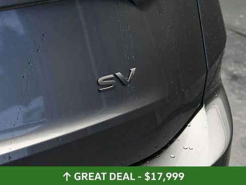 Used 2024 Nissan Rogue SV image 15