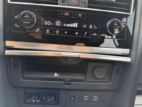 Used 2022 Nissan Armada SL w/ Midnight Edition Package RWD image 64