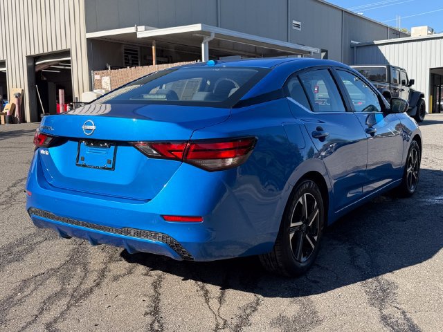 Used 2025 Nissan Sentra SV FWD image 5