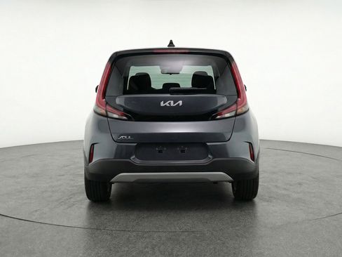 Used 2025 Kia Soul LX w/ LX Technology Package image 7
