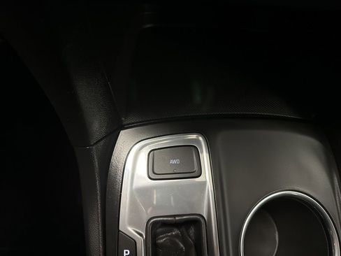 Used 2019 Chevrolet Equinox LT AWD/4WD image 25