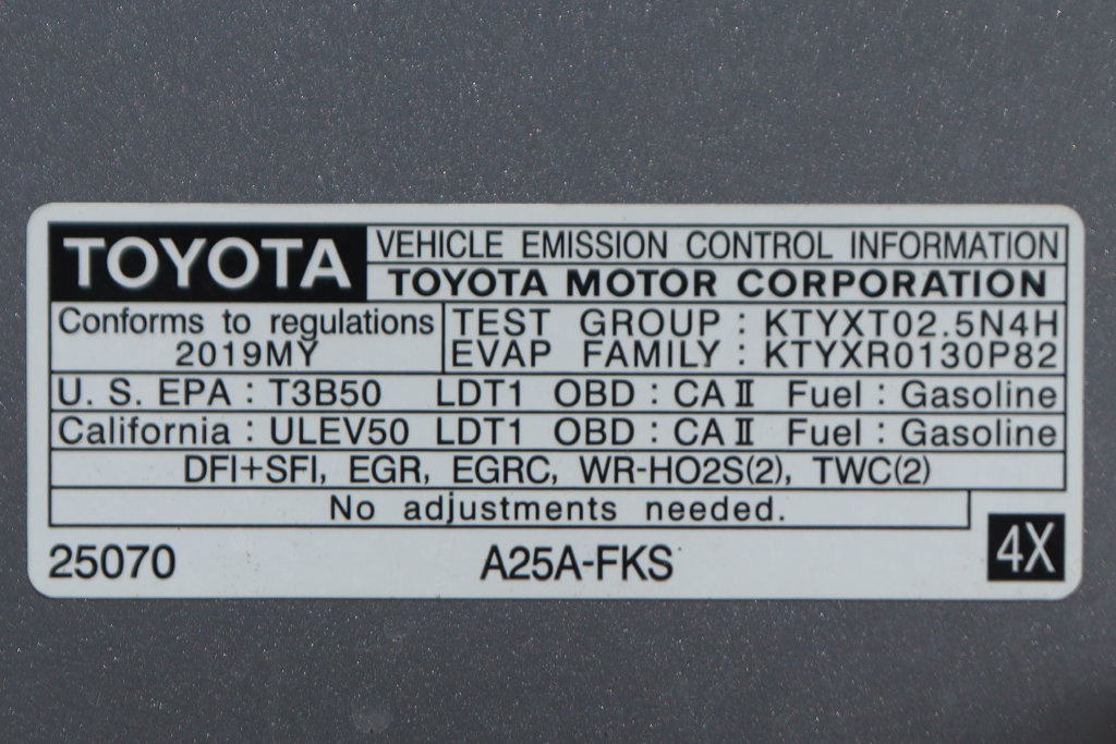 Used 2019 Toyota RAV4 XLE FWD image 12