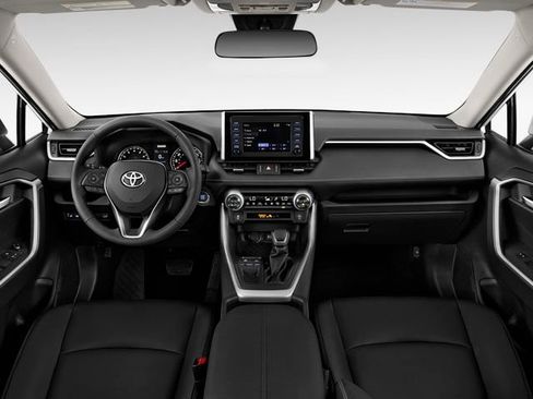 Used 2022 Toyota RAV4 XLE Premium AWD/4WD image 3