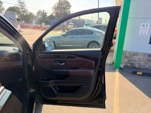 Used 2024 Honda Pilot Elite image 32
