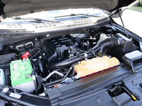 Used 2015 Ford F150 XL w/ Equipment Group 101A Mid RWD image 40