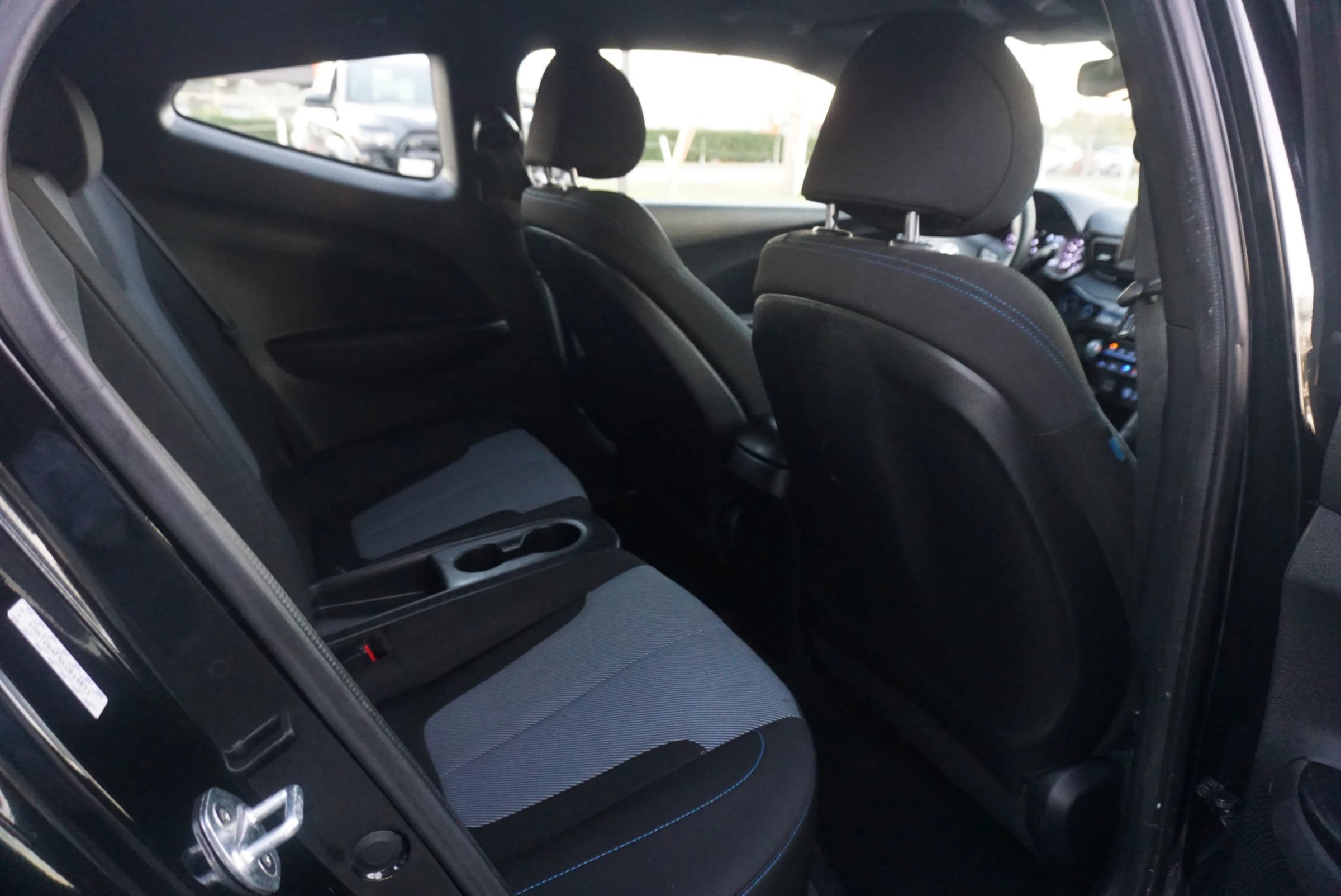 Used 2019 Hyundai Veloster 2.0 FWD image 17