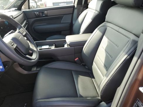 New 2026 Hyundai Santa Fe Calligraphy AWD/4WD image 17
