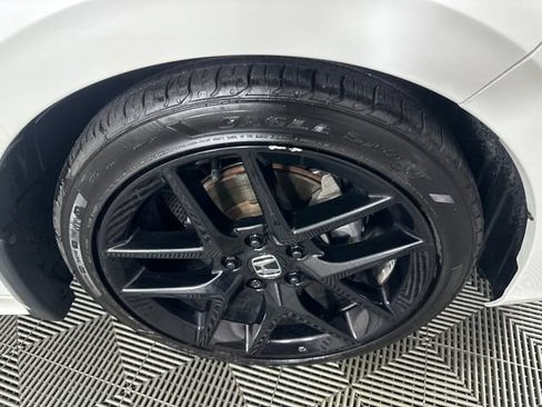 Used 2022 Honda Civic Sport image 12