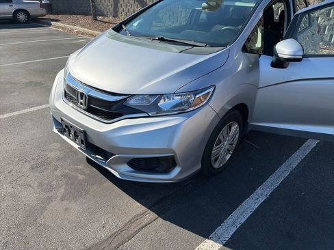 Used 2019 Honda Fit LX image 3