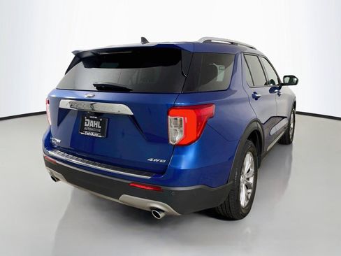 Used 2022 Ford Explorer Limited w/ Equipment Group 301A AWD/4WD image 13