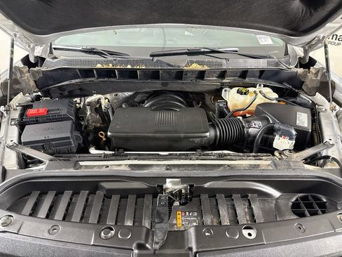 Used 2019 Chevrolet Silverado 1500 LT Trail Boss AWD/4WD image 29