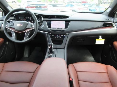 New 2026 Cadillac XT5 Premium Luxury w/ Driver Assist Package FWD image 12