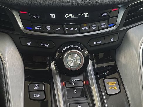 Used 2023 Acura TLX FWD image 25