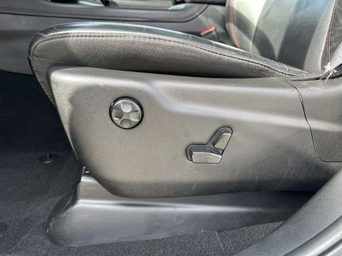 Used 2023 Dodge Durango GT image 10