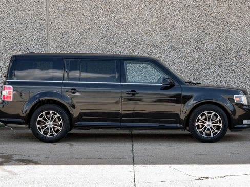 Used 2014 Ford Flex SEL w/ Equipment Group 202A FWD image 8