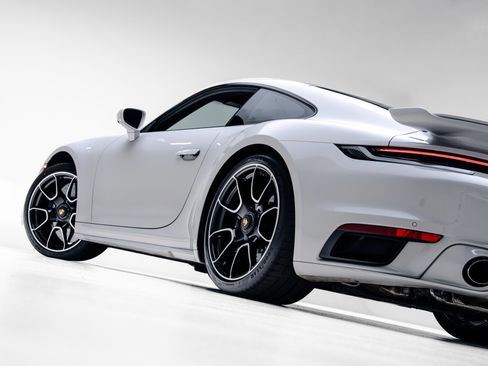 Used 2022 Porsche 911 Turbo S image 59