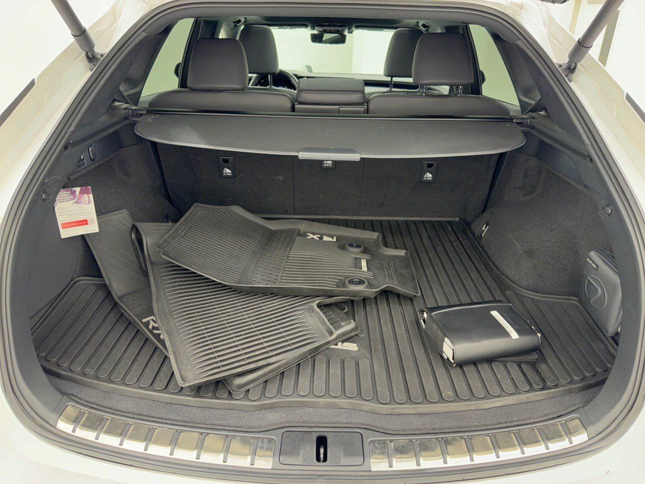 Used 2023 Lexus RX 350 w/ Accessory Package (Z1) AWD/4WD image 28