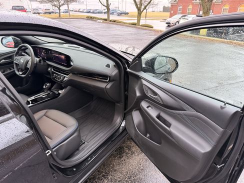 Used 2025 Buick Envista Sport Touring w/ Convenience I Package image 15