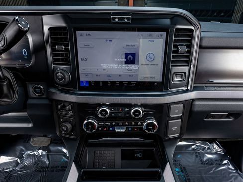 Used 2026 Ford F250 Platinum image 25