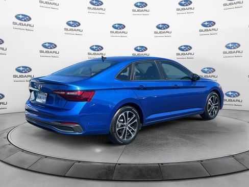 Used 2023 Volkswagen Jetta Sport FWD image 5