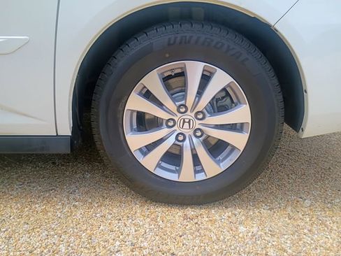 Used 2017 Honda Odyssey EX-L image 17