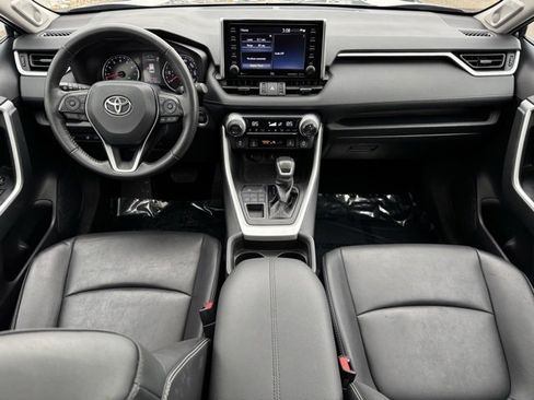 Certified 2021 Toyota RAV4 XLE Premium image 7