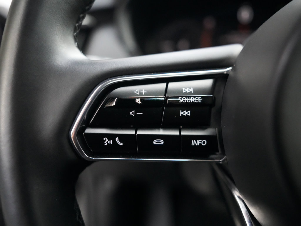 Used 2024 MAZDA CX-90 Plug-In Hybrid w/ Preferred AWD/4WD image 25