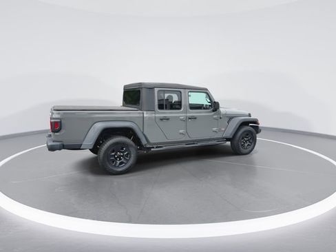 Used 2020 Jeep Gladiator Sport AWD/4WD image 9