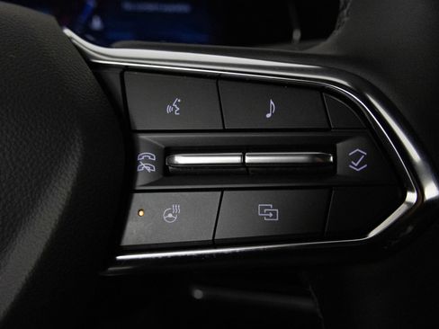 Certified 2026 Chevrolet Equinox LT image 26