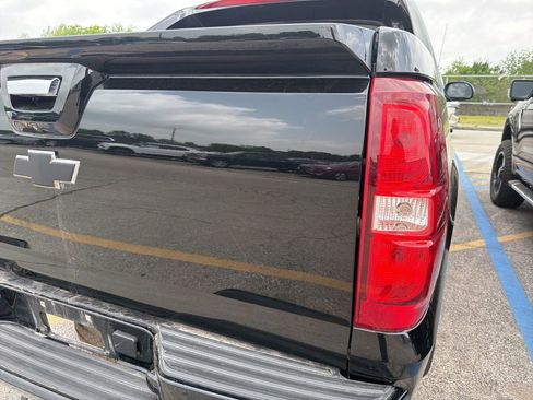 Used 2013 Chevrolet Avalanche LTZ AWD/4WD image 9