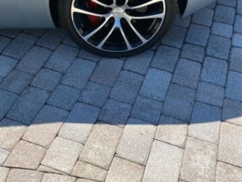 Used 2009 Aston Martin DB9 Volante image 10