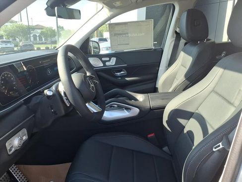 New 2026 Mercedes-Benz GLS 450 4MATIC image 14