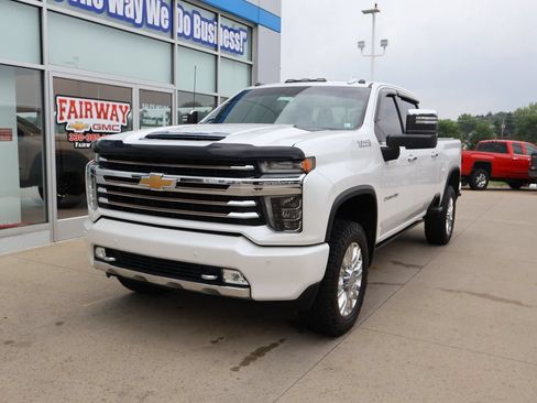 Certified 2020 Chevrolet Silverado 2500 High Country w/ Z71 Off-Road Package AWD/4WD image 6