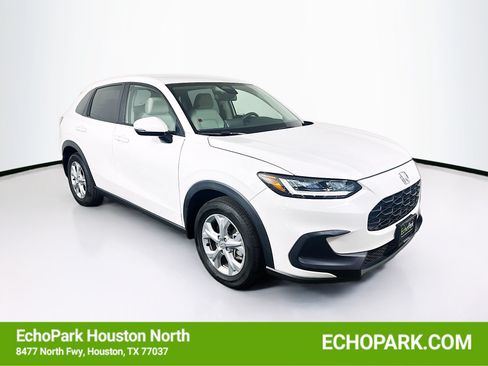 Used 2025 Honda HR-V LX image 1