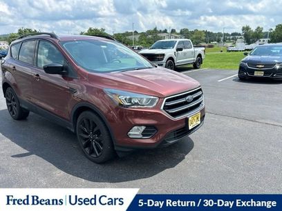 Used 2018 Ford Escape SE w/ SE Sport Appearance Package
