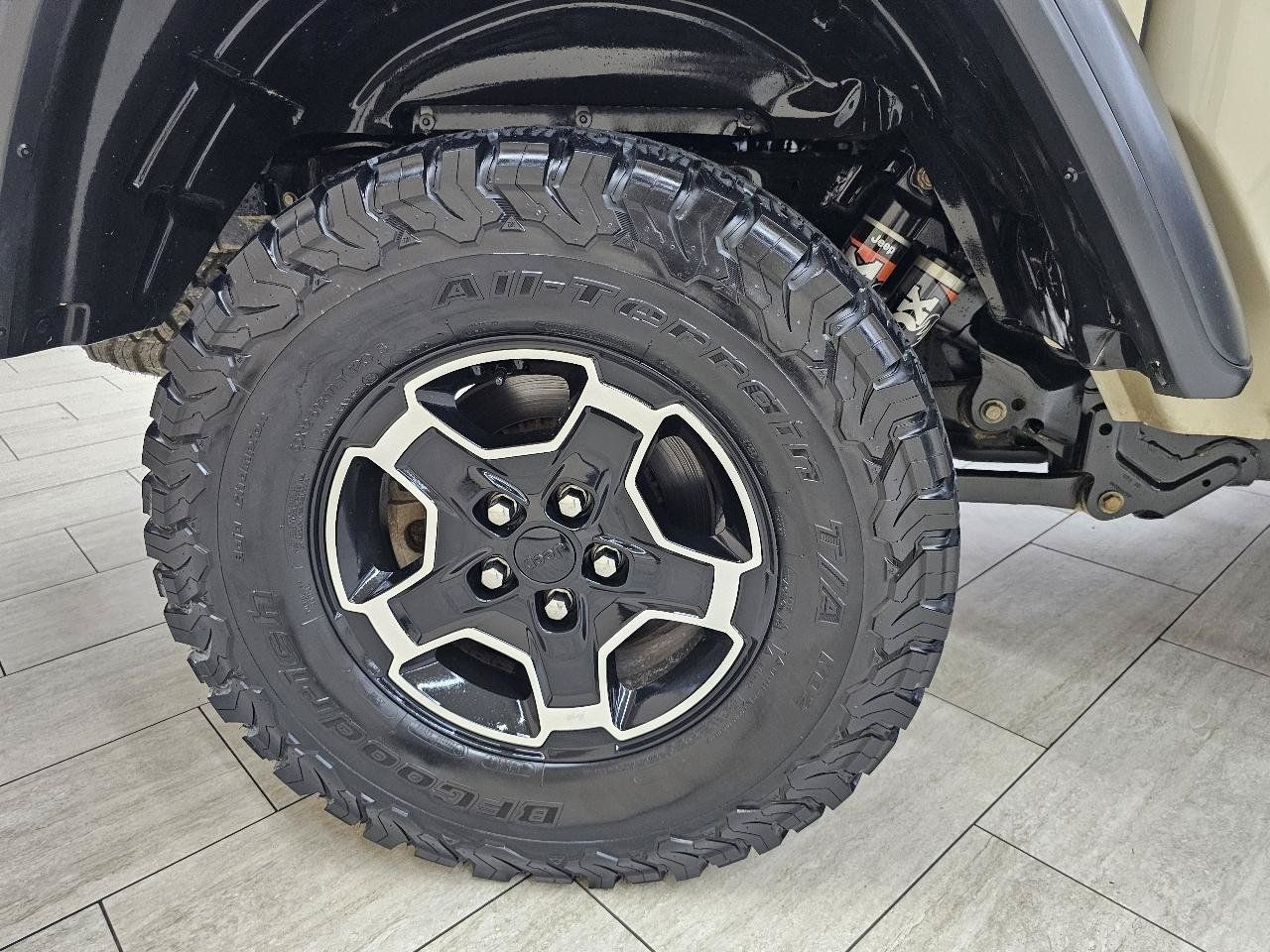 Used 2020 Jeep Gladiator Mojave AWD/4WD image 38