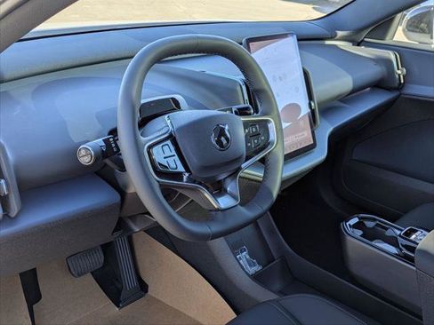 New 2026 Volvo EX30 Plus image 7